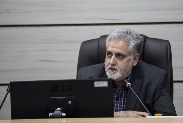 رونمایی+کتـاب+مجموعه+قوانین+و+مـقررات+مرتبط+با+کـسب+و+کارهای+ایـنترنتی+