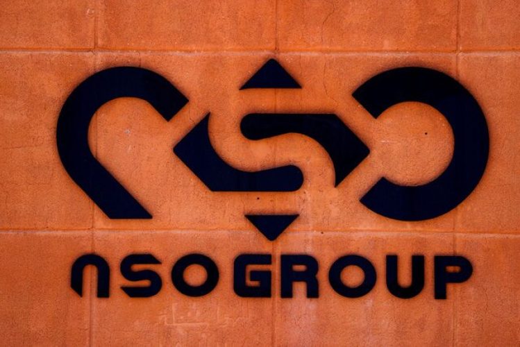 62101733